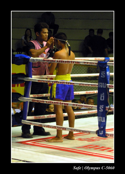 2004 - 08 - Boxe thai 6.JPG